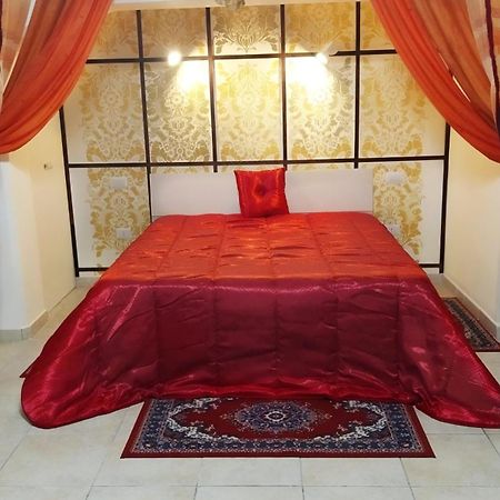 Casa Vacanza La Maison De Losyram Art ساليرنو المظهر الخارجي الصورة