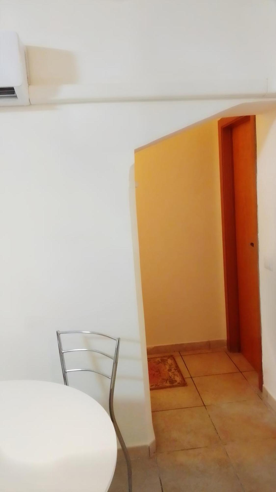 Casa Vacanza La Maison De Losyram Art ساليرنو المظهر الخارجي الصورة
